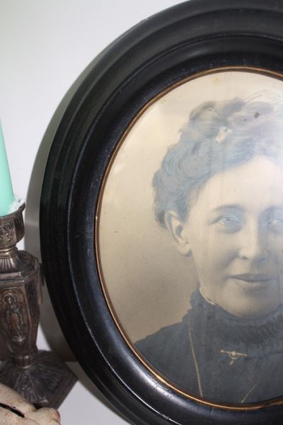 Antikes Bild Gründerzeit oval Dame